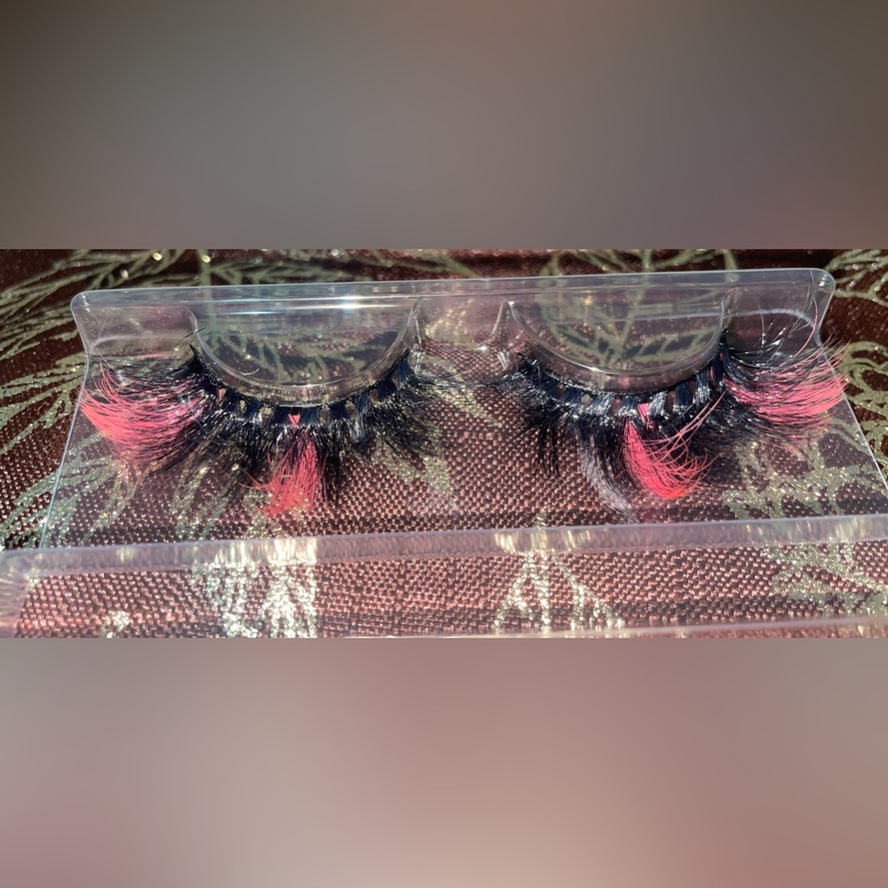 Lashes
